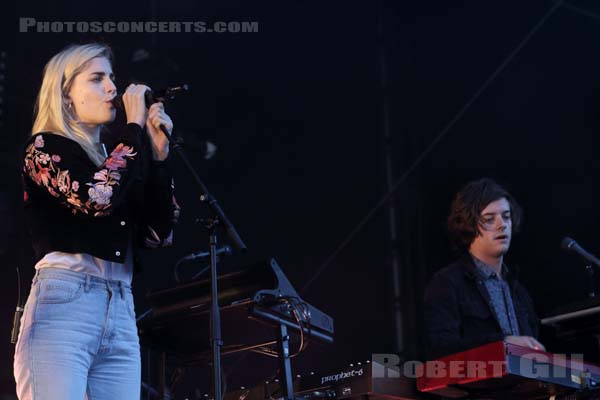 LONDON GRAMMAR - 2017-07-22 - PARIS - Hippodrome de Longchamp - Alternative Stage - 